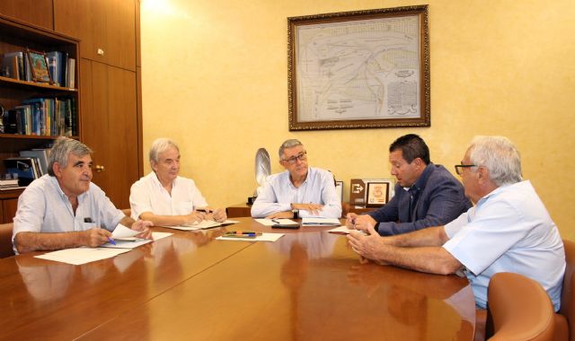 El presidente de la Confederación Hidrográfica del Segura ha mantenido una reunión de trabajo con el Alcalde de Mula