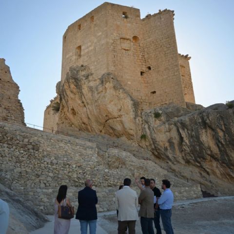 Visita a las obras de restauración del Castillo de Mula
