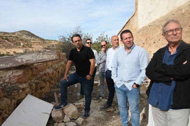 El Ayuntamiento de Mula inicia las obras de rehabilitación de la Torre-Ermita Vieja en La Puebla de Mula